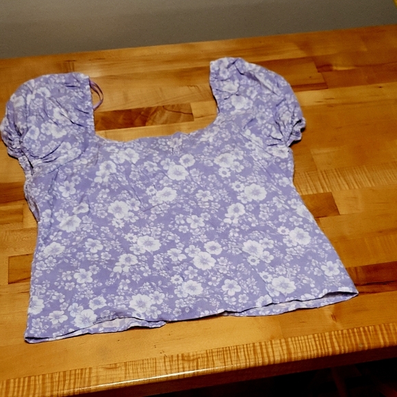 Blue Rain Violet & White Floral Short Sleeve Lolita Top - Picture 6 of 8